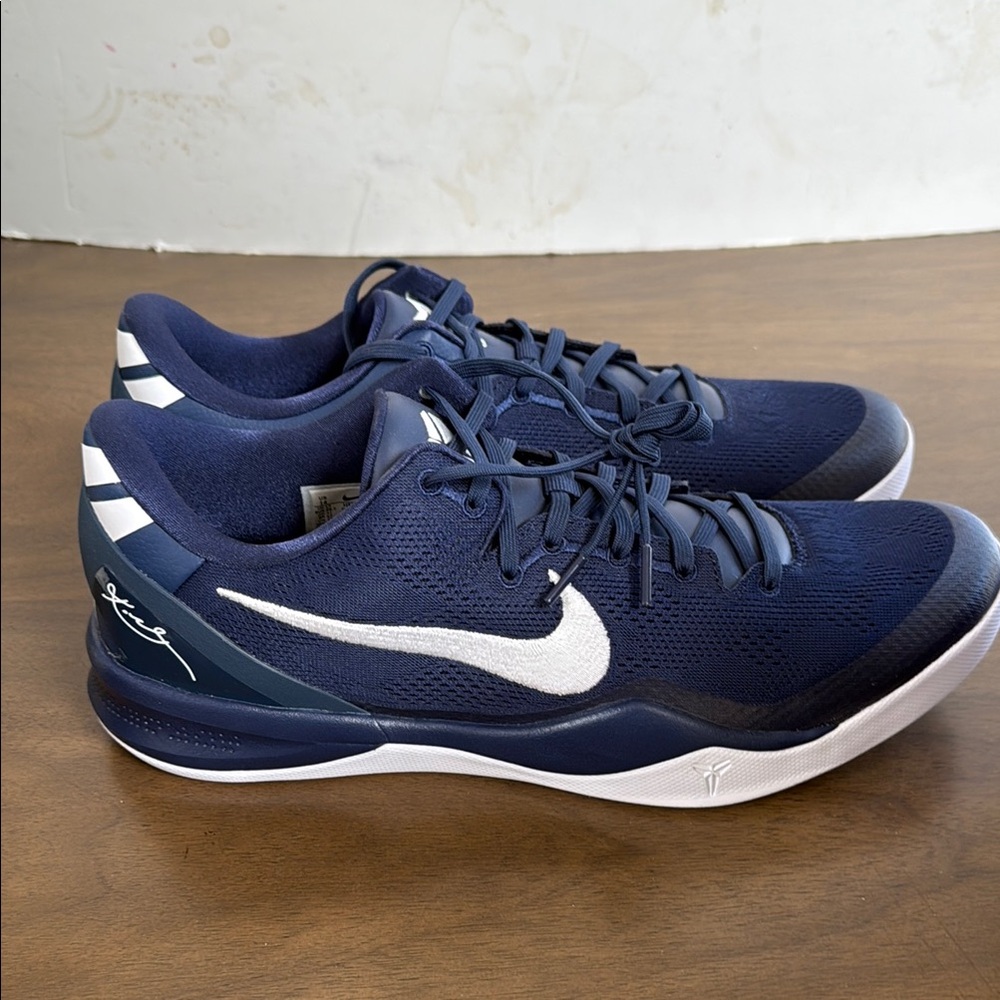 Nike Kobe 8 Brand New